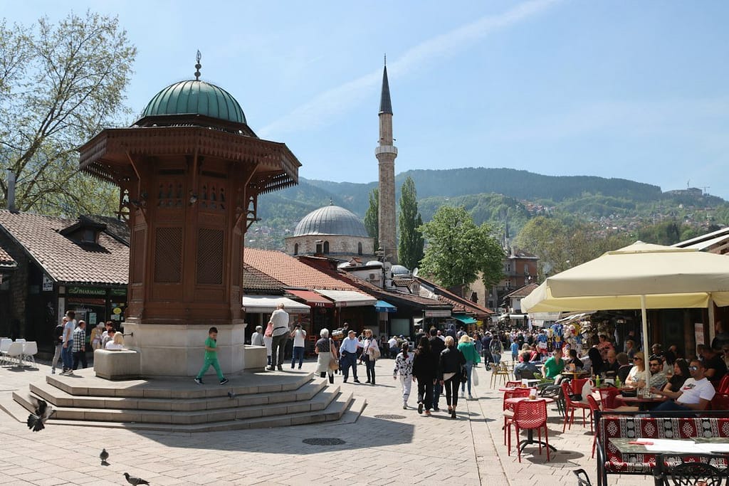 Sarajevo — ilustrativna fotografija grada uz vijest o preliminarnim rezultatima za Skupštinu Kantona Sarajevo